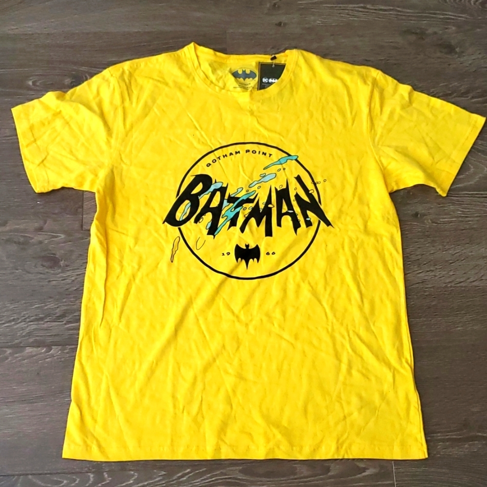 🖤💛 DC Comics BATMAN Tee - Large TShirt Brand New 100% Cotton